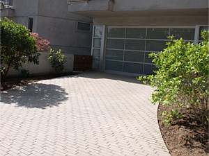 Narrow Modular Pavers 12